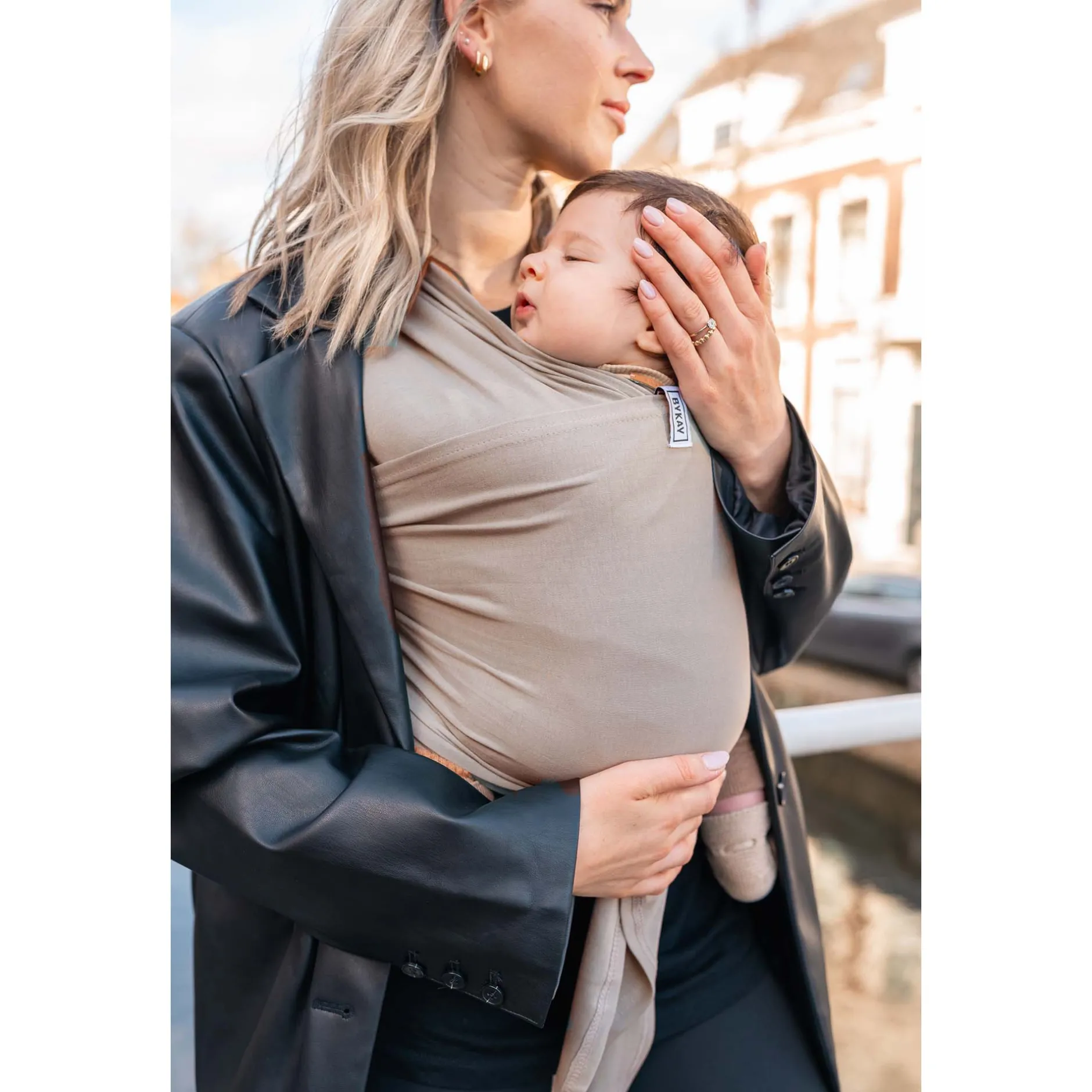 Draagzakken & Doeken*ByKay Stretchy Wrap Deluxe draagdoek Sand