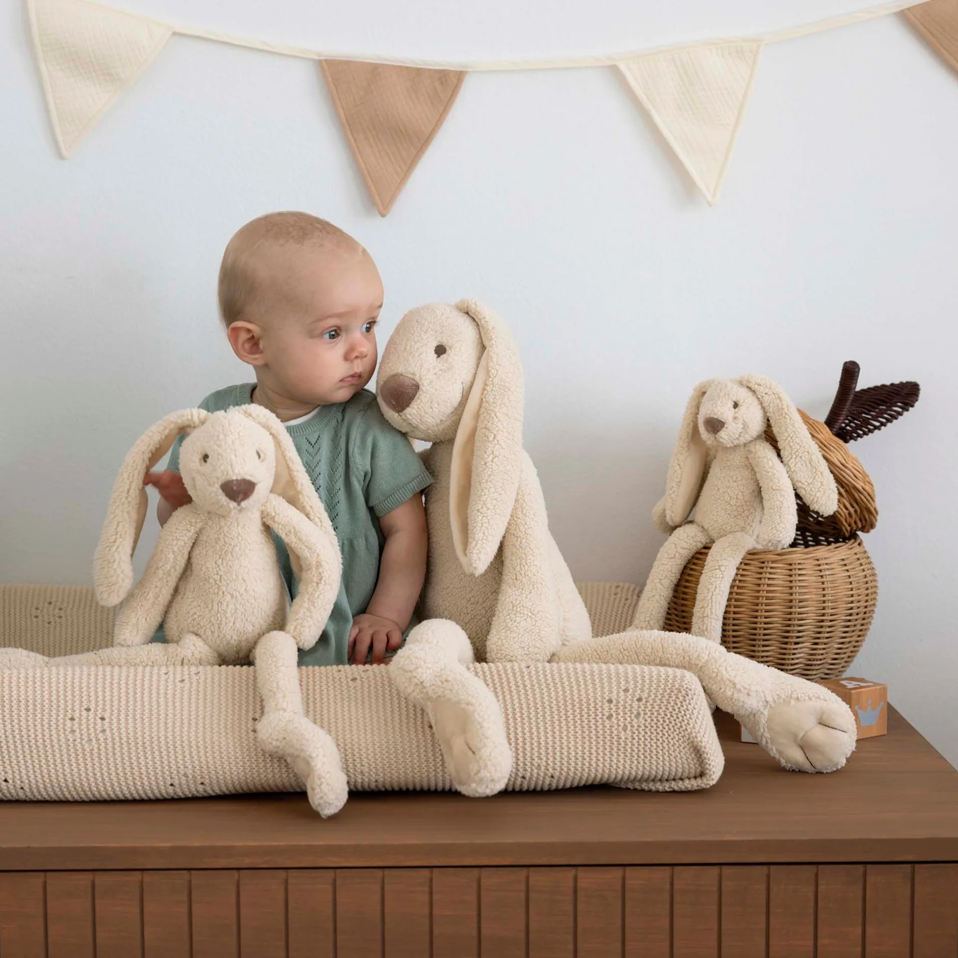 Knuffels*Happy Horse knuffel Rabbit Richie recycled 38cm Beigebrown