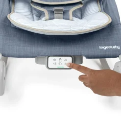 Schommelstoelen & Baby Swings*Ingenuity Happy Belly wipstoel Denim