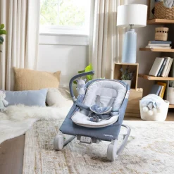Schommelstoelen & Baby Swings*Ingenuity Happy Belly wipstoel Denim