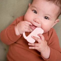 Feestartikelen|Kraamcadeaus*Little Dutch Bijtring Bloem roze