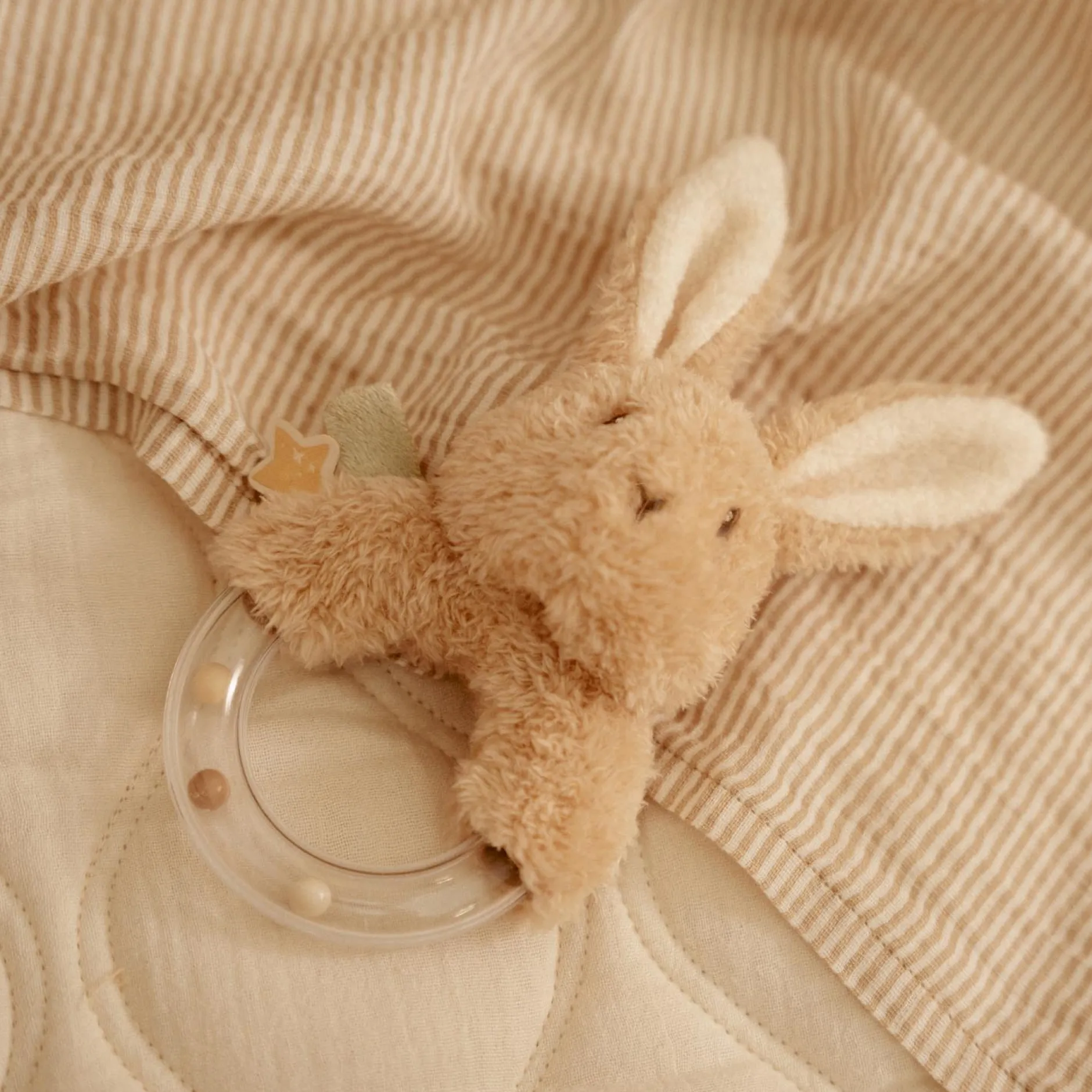 Rammelaars*Little Dutch ringrammelaar Newborn Naturals Bunny Beigebrown
