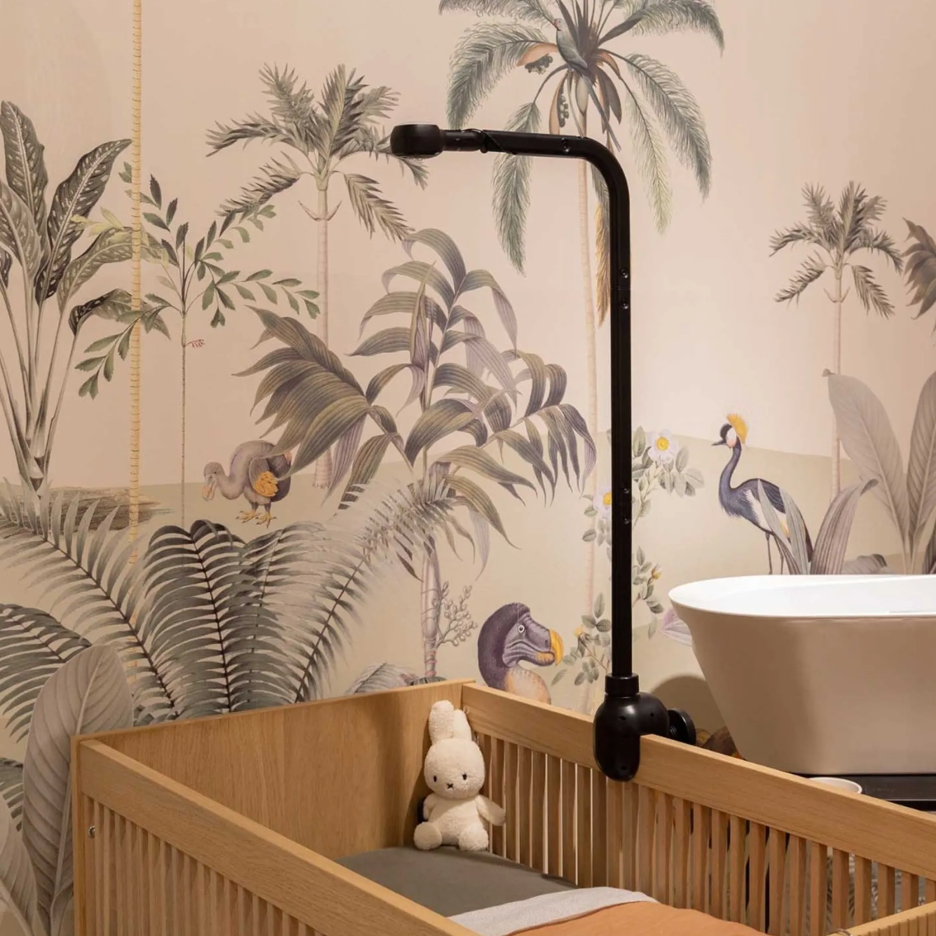 Babyfoons*Luvion Essential Connect Crib