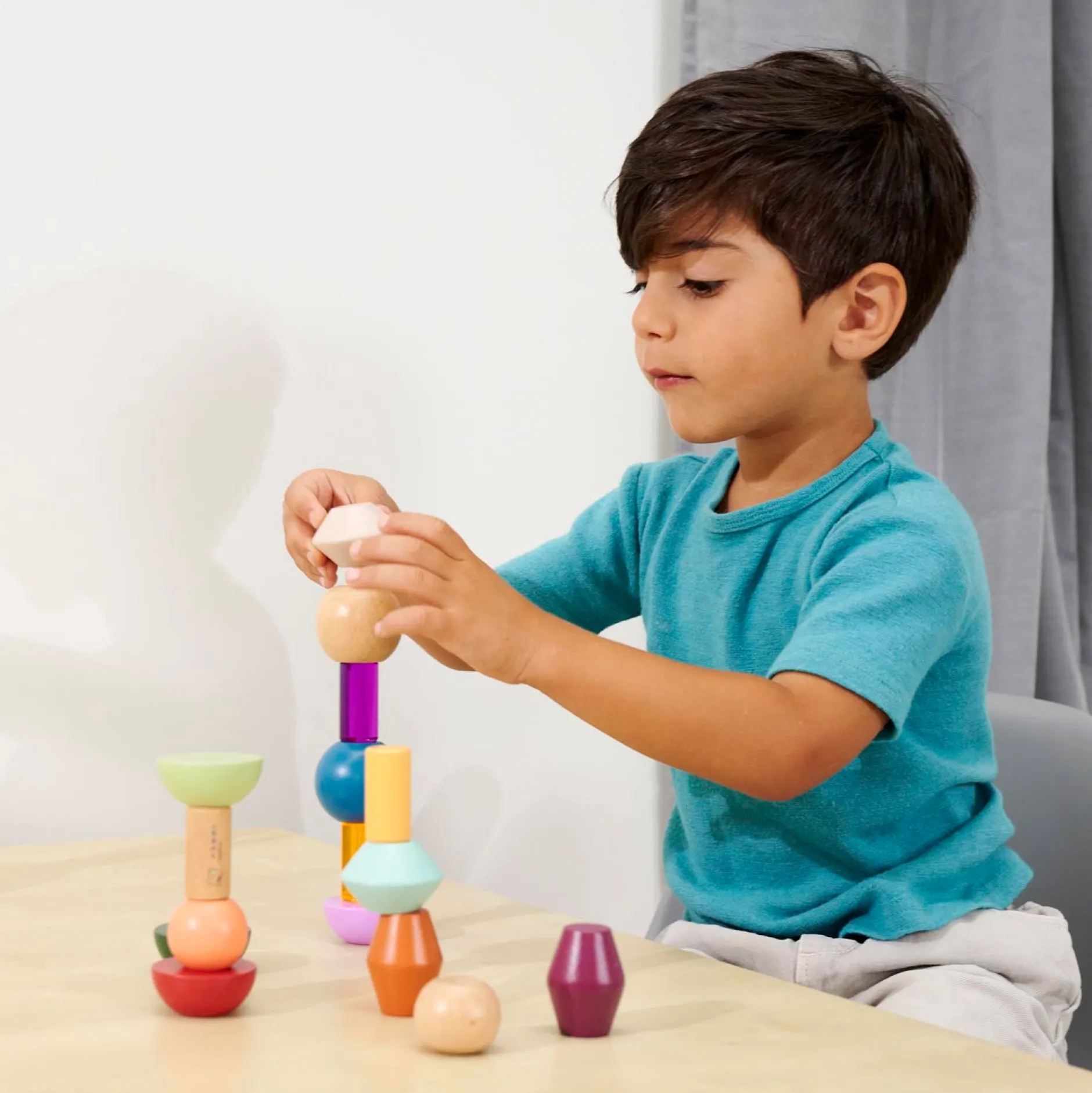 Bouwspeelgoed*Montessori staple beads Multi