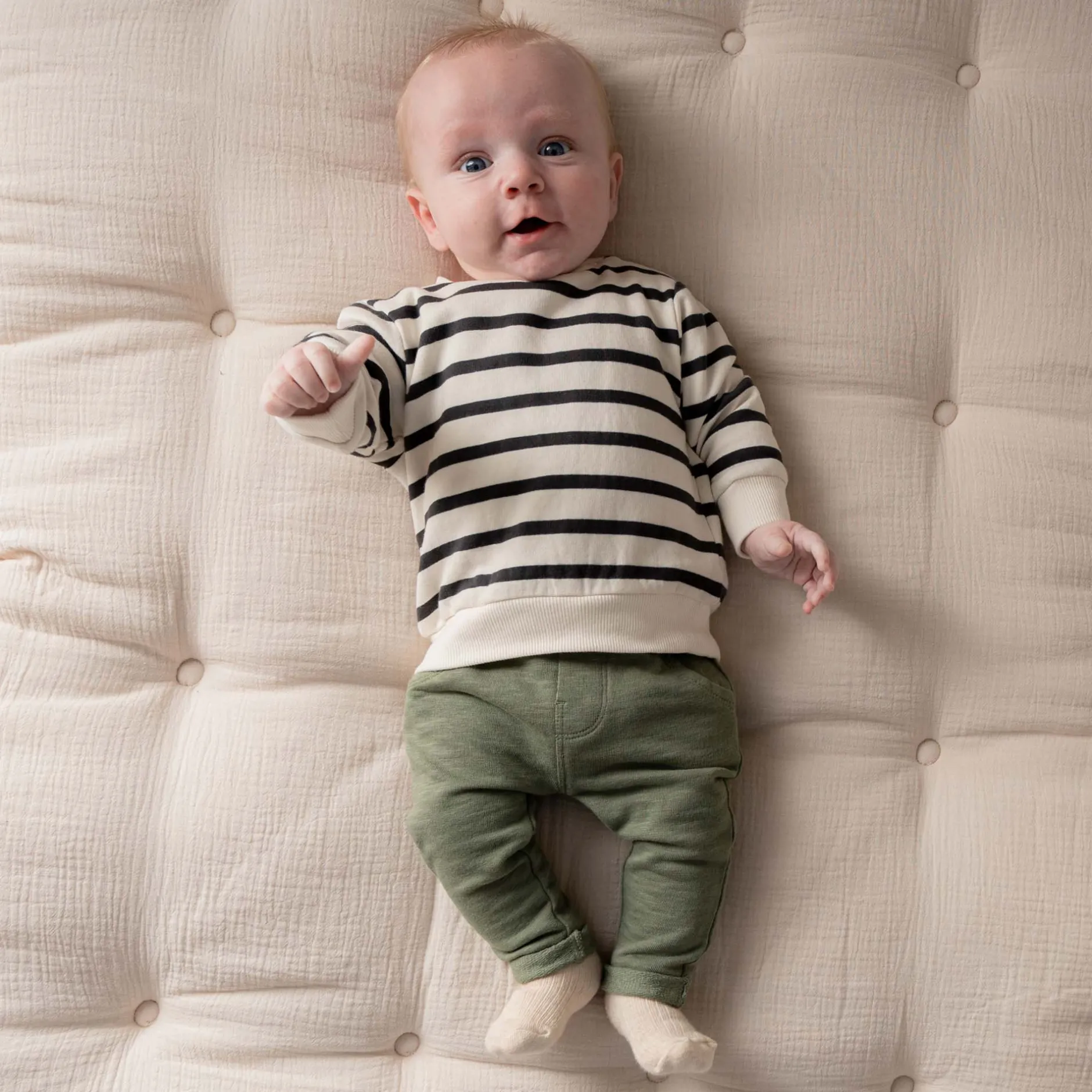Broeken & Tuinbroeken|Broeken*Prénatal baby broek effen groen Light Khaki Green