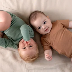 Rompers|Rompers*Prénatal basis romper lange mouwen effen groen Midgreen