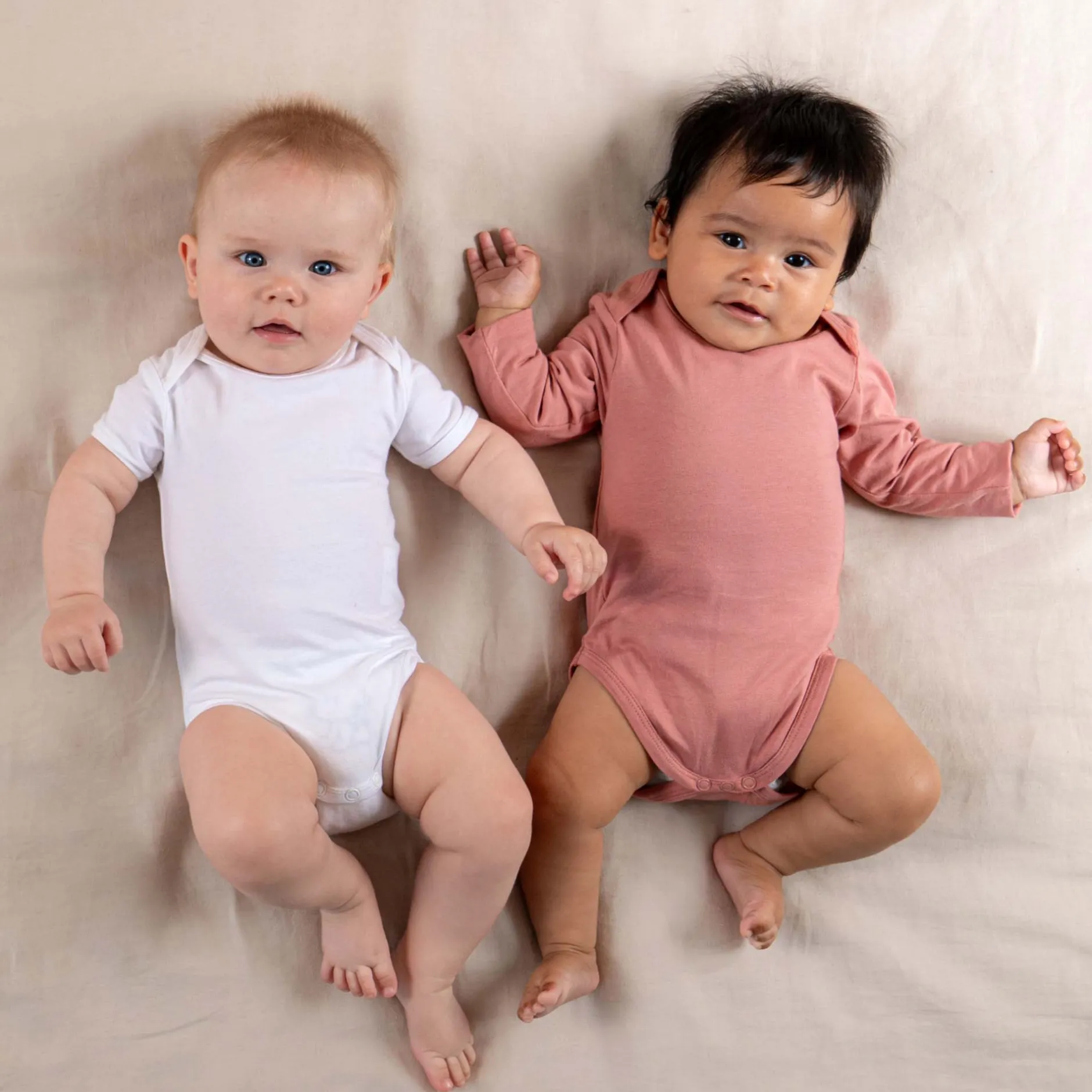 Rompers|Rompers*Prénatal basis romper lange mouwen effen roze Dark Pink