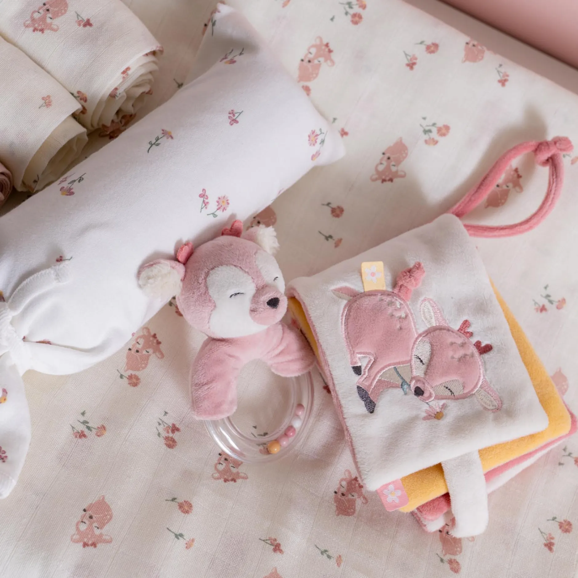 Buggyboekjes|Speelgoed Voor Onderweg*Prénatal buggyboekje hert Powder Pink