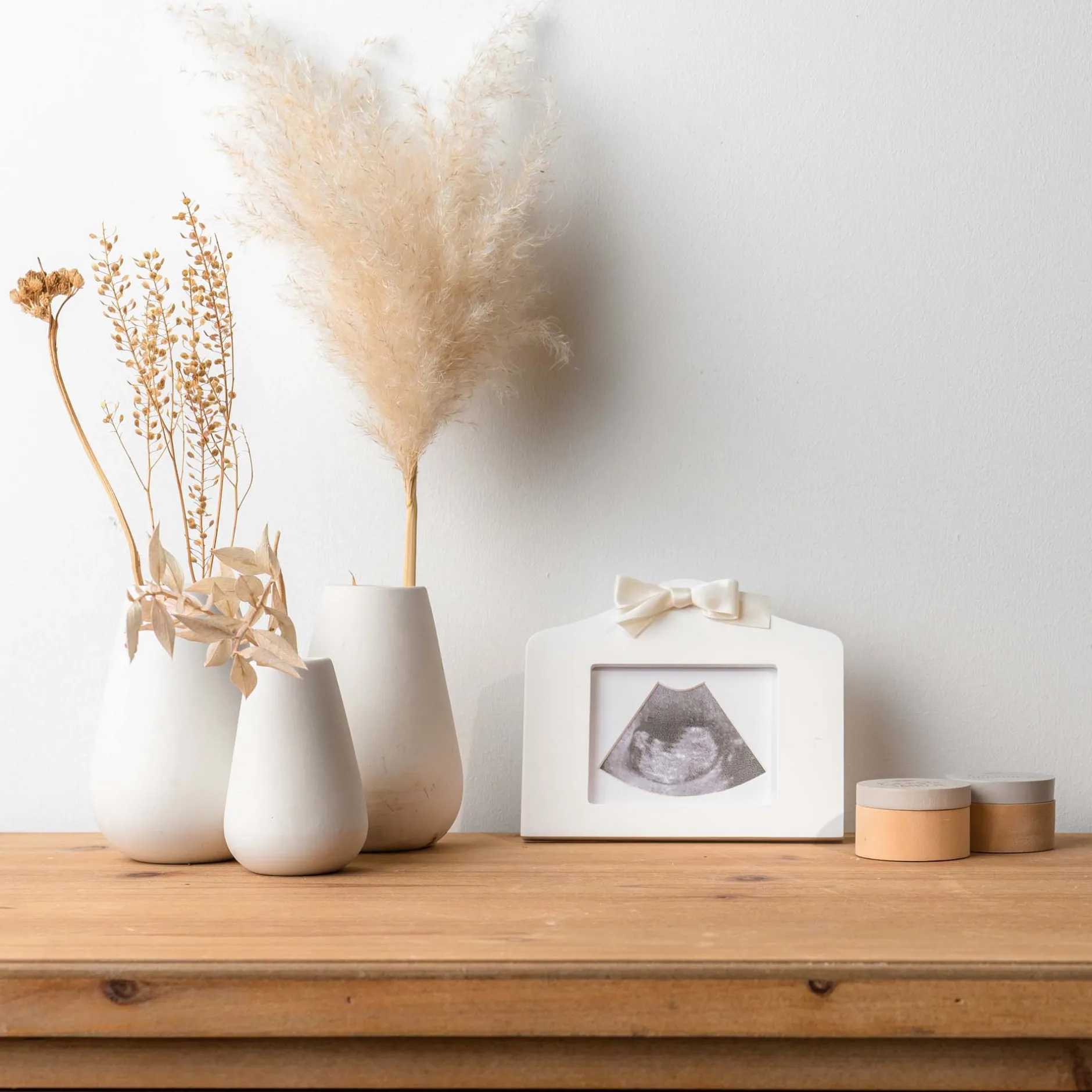 Feestartikelen|Kraamcadeaus*Prénatal echo fotolijstje wit