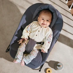 Wipstoelen & Bouncers*Prénatal houten kinderstoel Evan bundel taupe