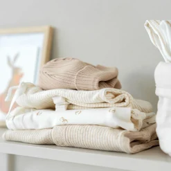 Rompers|Rompers*Prénatal newborn romper mouwloos all over print beige Dark Off-White