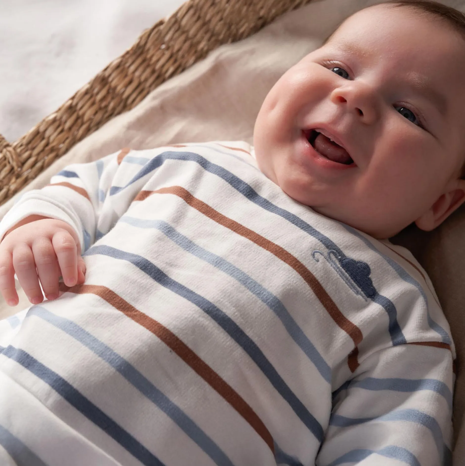 Truien & Vesten|Truien & Sweaters*Prénatal newborn sweater lange mouwen strepen multi Ivory White