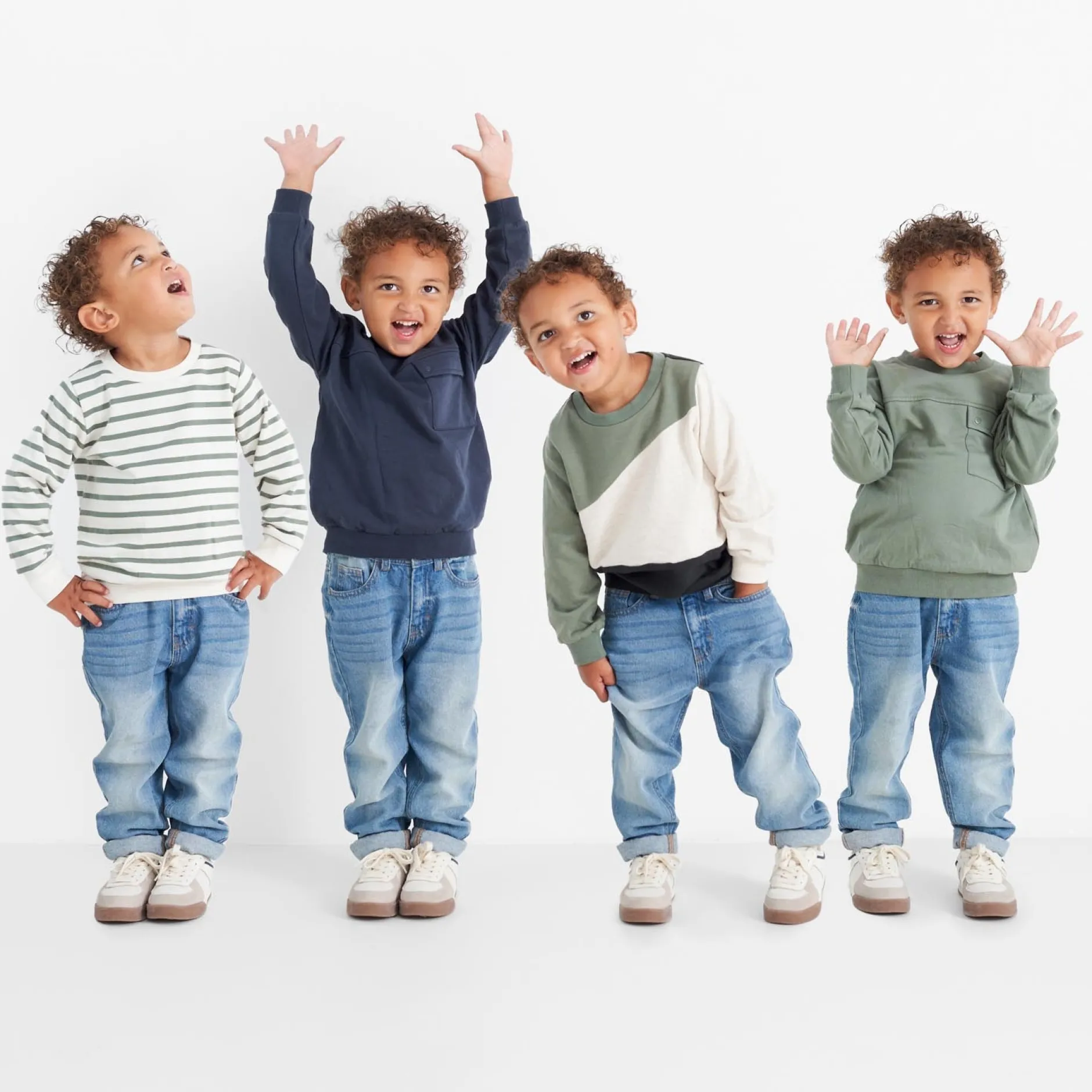 Truien & Vesten|Truien & Sweaters*Prénatal peuter sweater lange mouwen effen groen Light Khaki Green