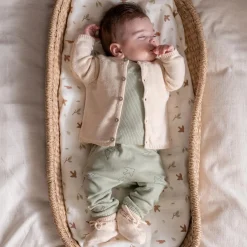 Broeken|Shirts & Vesten*Prénatal Pure newborn vest, shirt, broek & slofjes Dark Ecru Melange