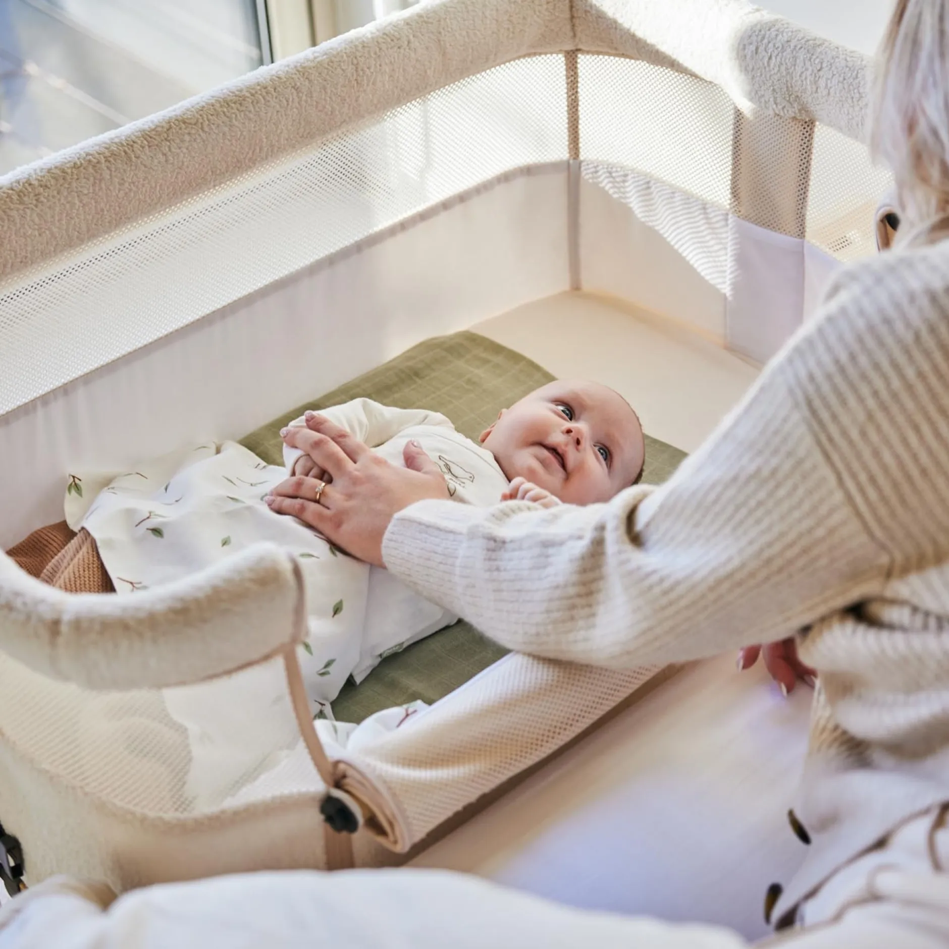 Co-Sleepers|Wiegjes*Prénatal Teddy Co-sleeper Bella Ivory White