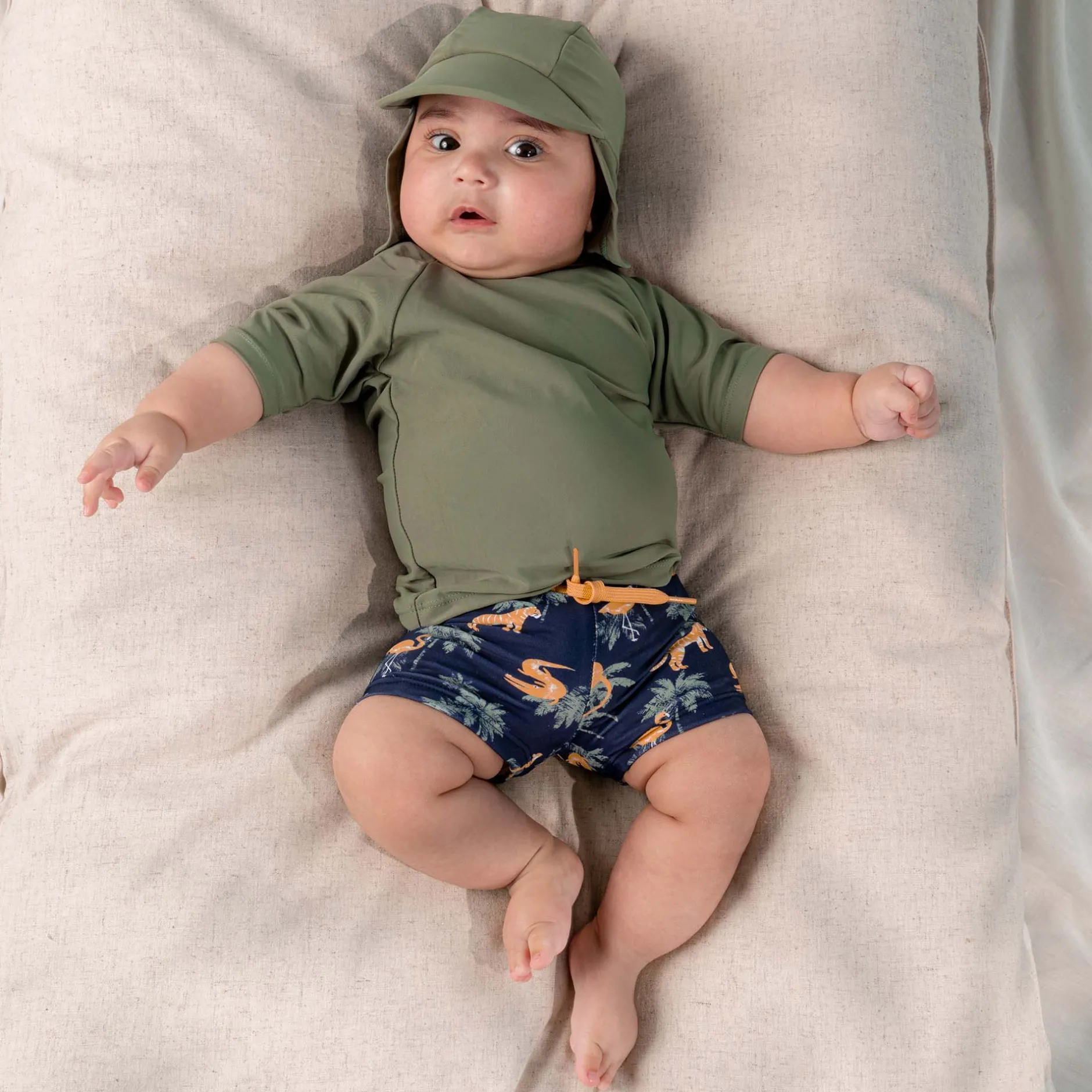 Zwembroeken|Zwemkleding*Prénatal UV zwem T-shirt korte mouwen effen groen Light Khaki Green