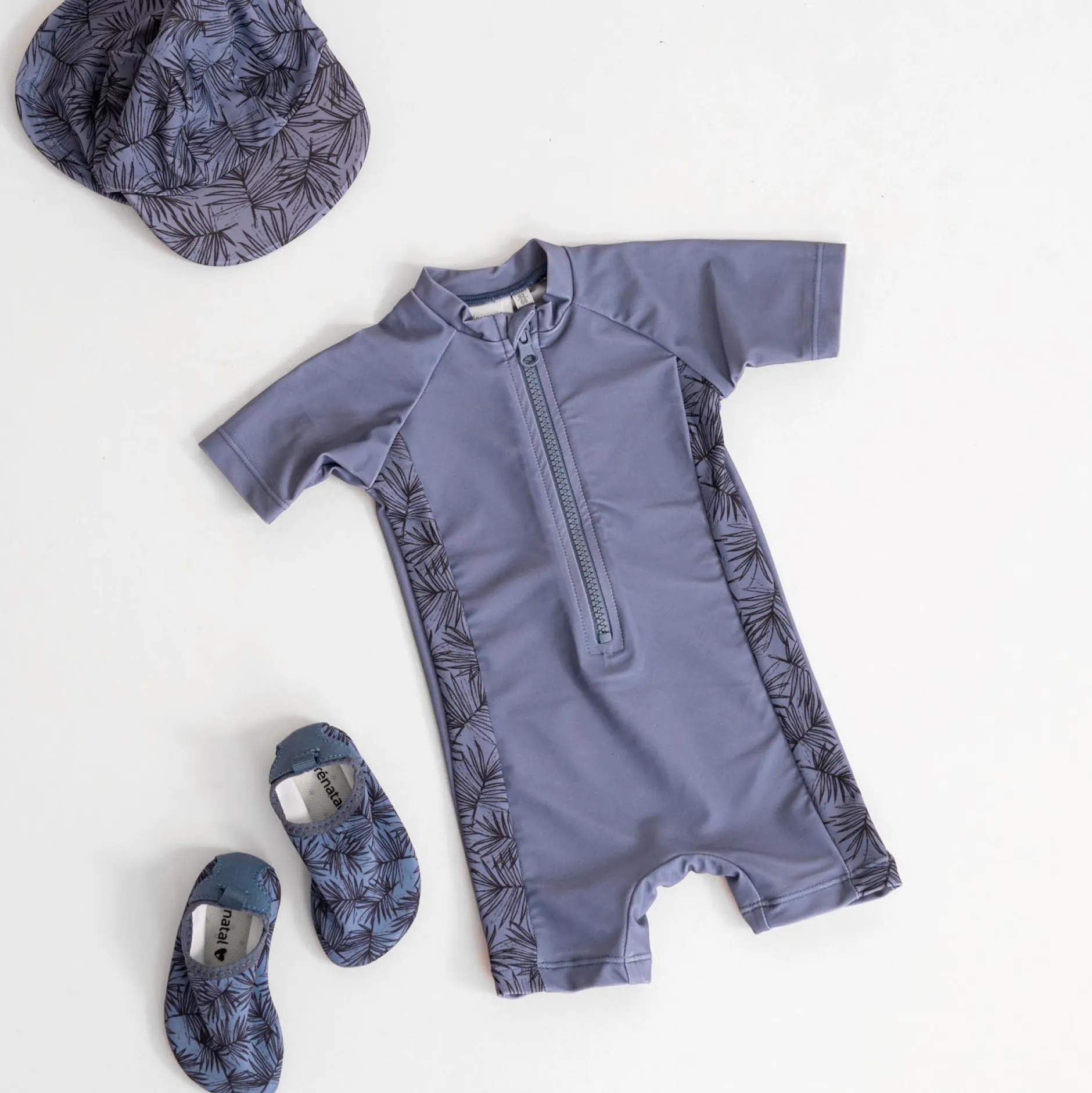Zwembroeken|Zwemkleding*Prénatal UV zwempak bladeren korte mouwen bladeren blauw Dark Milky Blue
