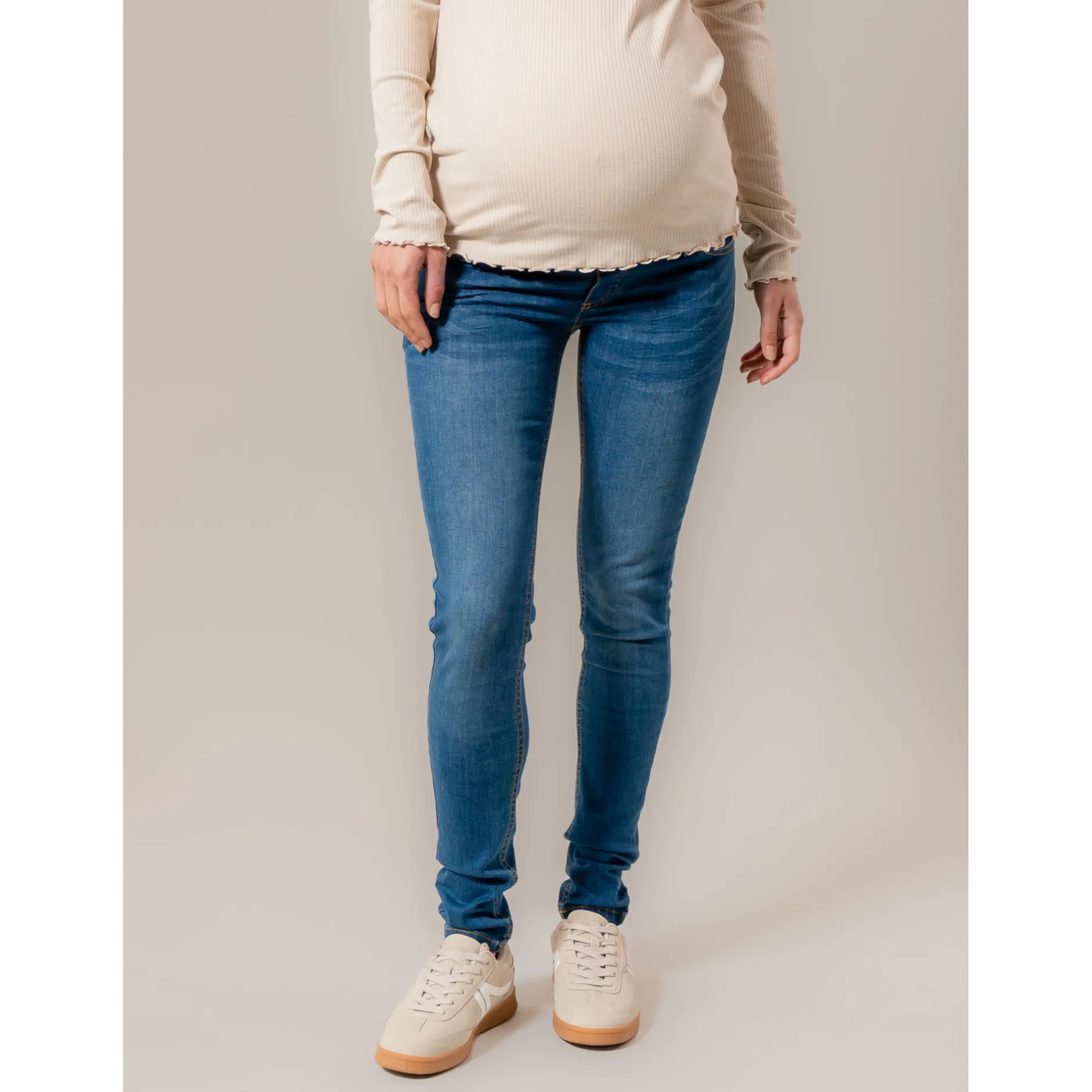 Basics|Jeans*Prénatal zwangerschapsjeans lang effen blauw Mid Blue Denim