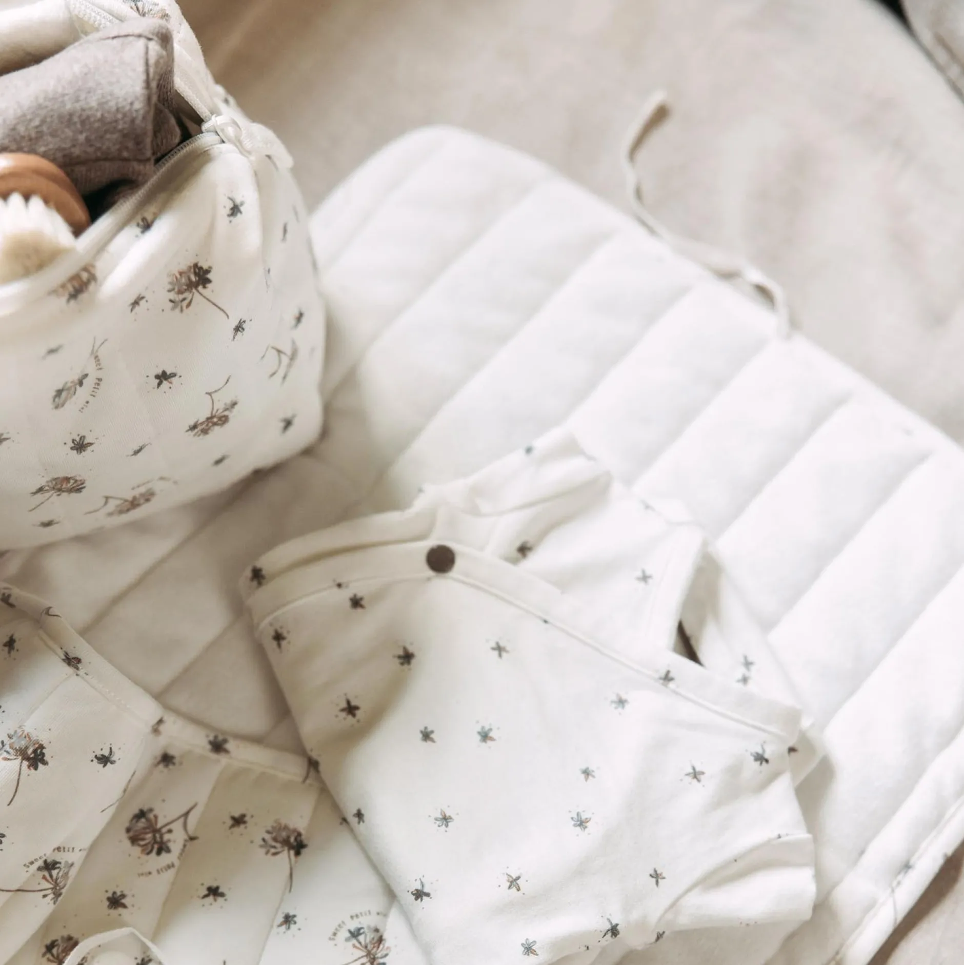Luiertassen*Sweet Petit Mini luieretui Ivory White