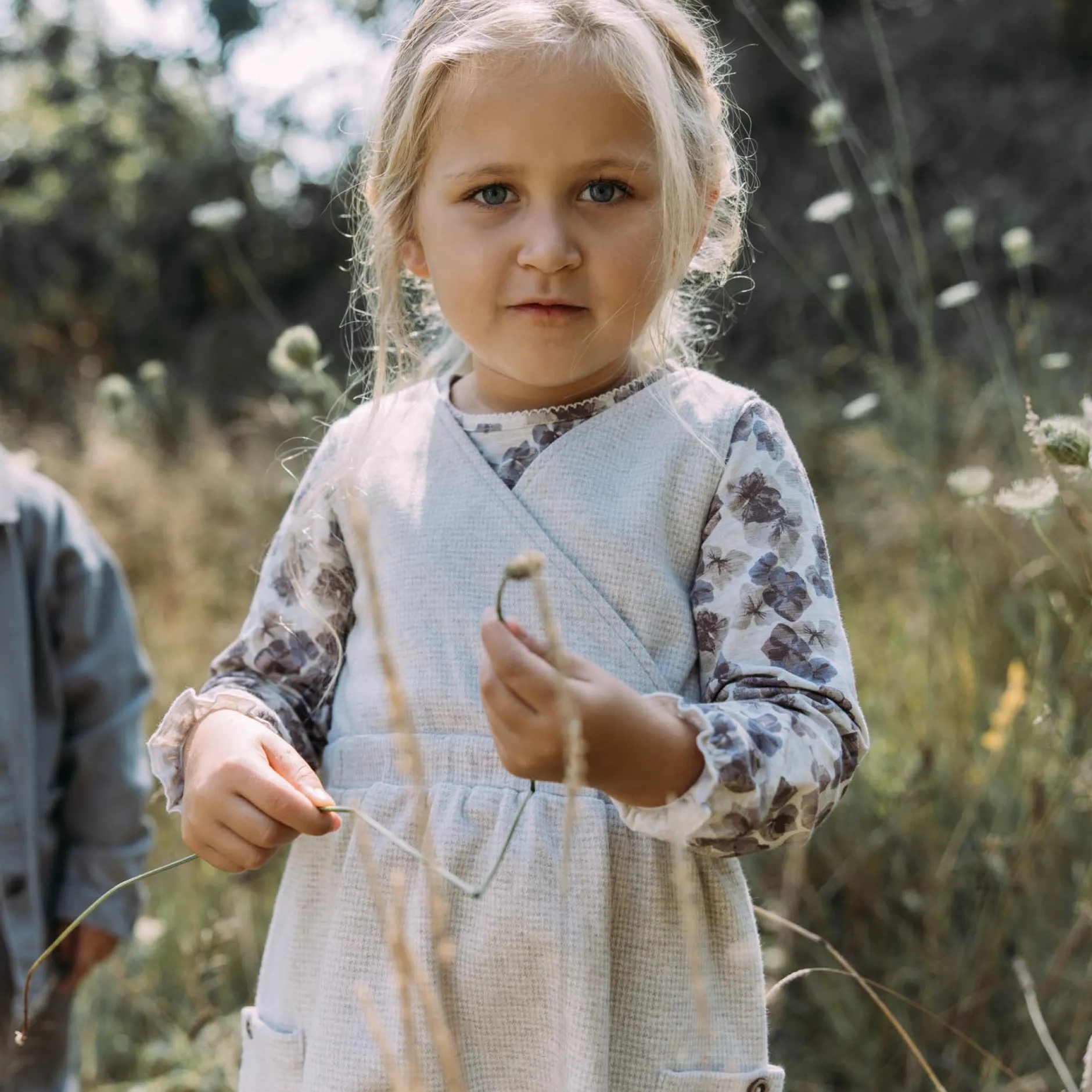 Shirts & Blouses|Shirts & Blouses*Sweet Petit peuter shirt Lin lange mouwen bloemen multi Soft Ecru Melange